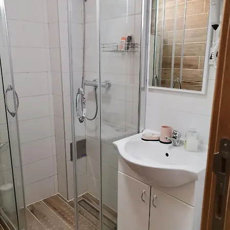 Suncani Breg 10 * Kopaonik