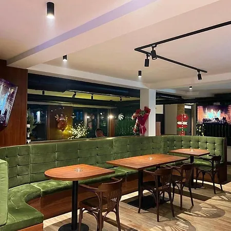 Suncani Breg 10 * Kopaonik